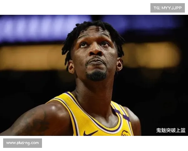 火箭 4 年 5300 万签约芬尼 - 史密斯 全额中产锁定 3D 锋线 火箭 4 年 5300 万签约芬尼 - 史密斯 全额中产锁定 3D 锋线