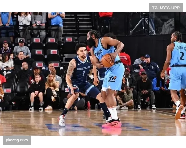 西部季后赛席位竞争激烈 快船落后灰熊1个胜场